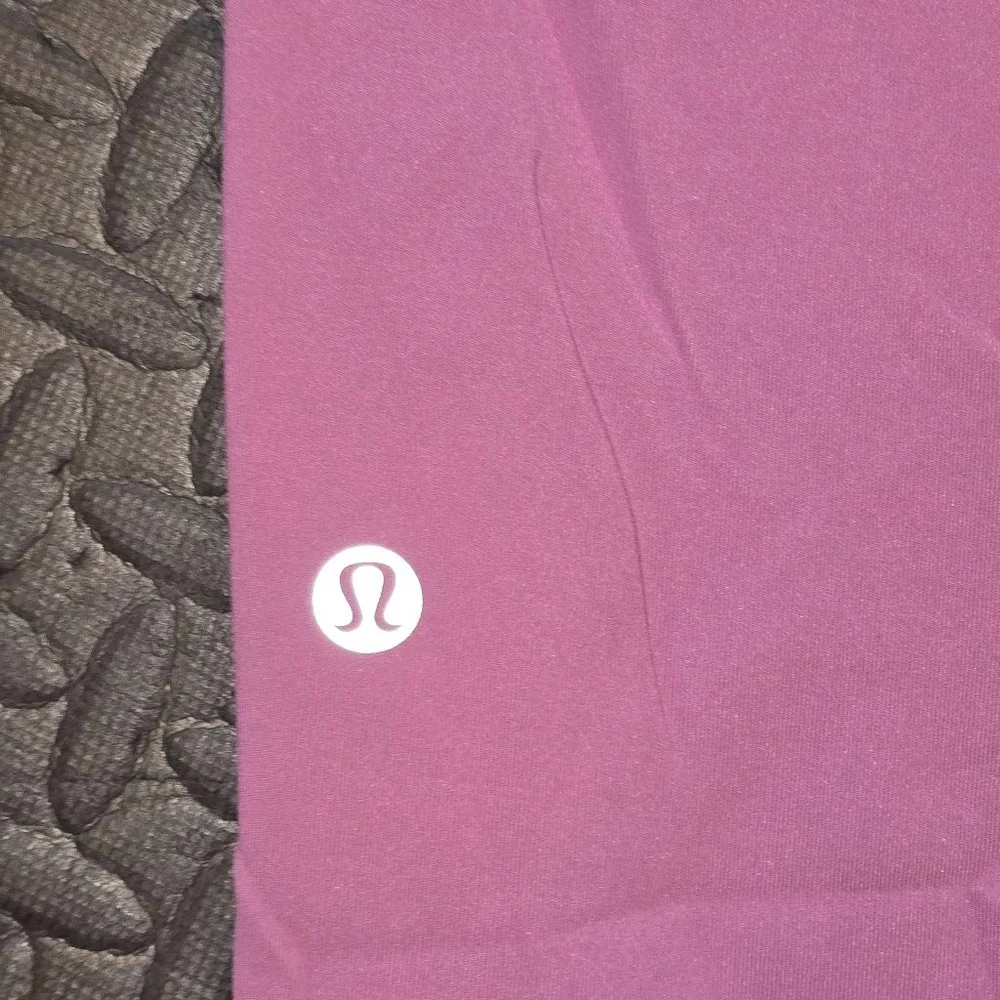 Women's Lululemon Purple Leggings Size 8 - Picture 7 of 8